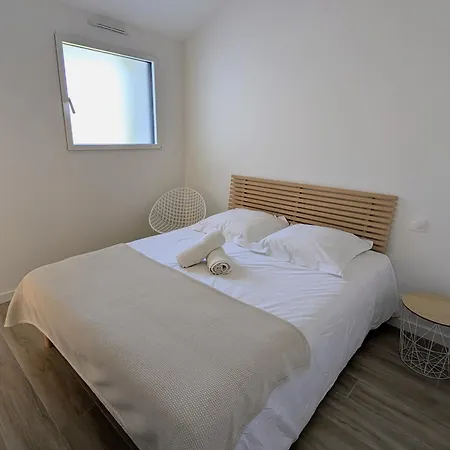 Havre De Paix Maison Renovee Avec Jardin * Порник